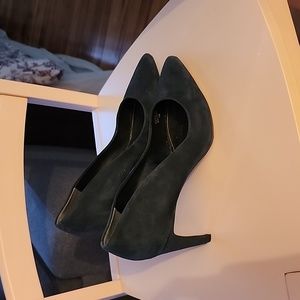 CHARLES by Charles David pair of Suede Navy Pumps